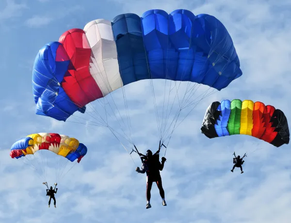 Для тех кто любит прыгать с прашютом