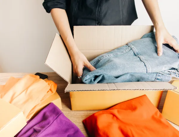 Куда же деть старую одежду