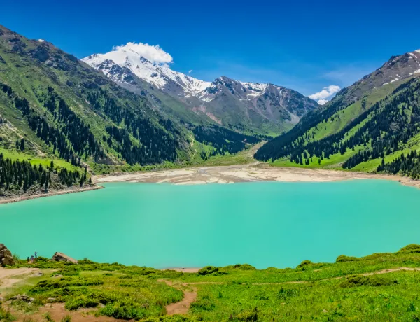 В Казахстан с Российским паспортом