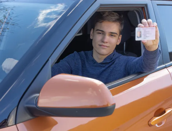 В каком случае можно вернуть водительские права