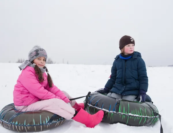 Катание на ватрушках