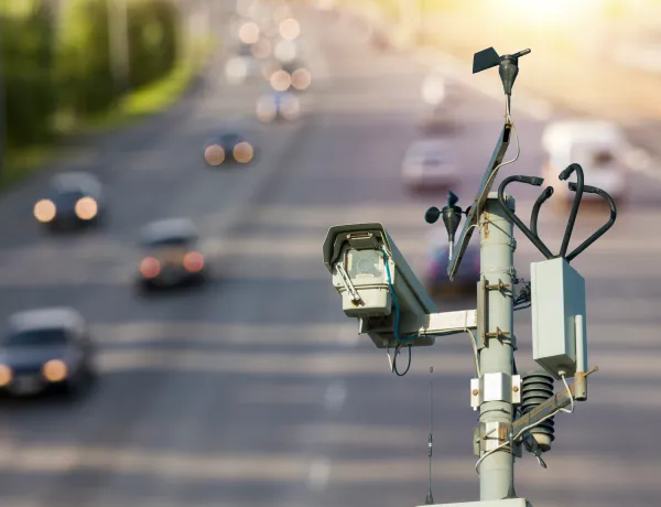 Поможет ли дорожная камера зафиксировать наружение