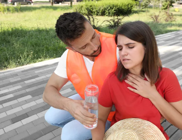 Оказание первой помощи при солнечном ударе