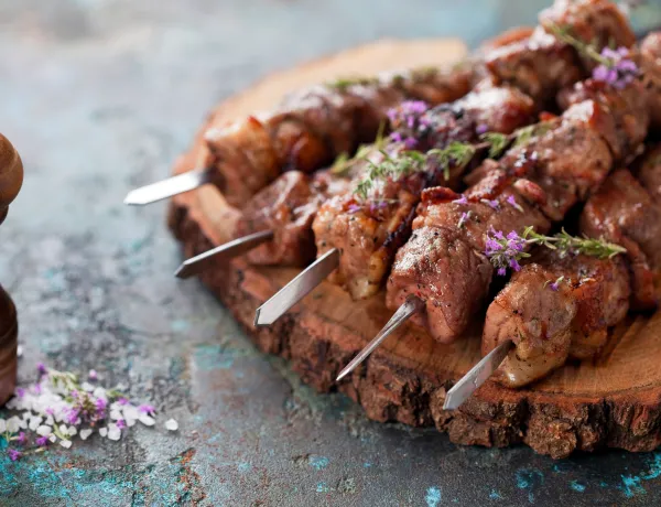 Вкусный, сочный, свежий шашлык