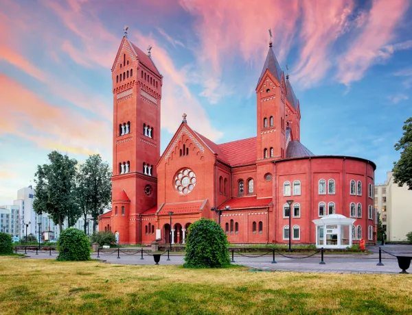 Костёл Святых Симеона и Елены